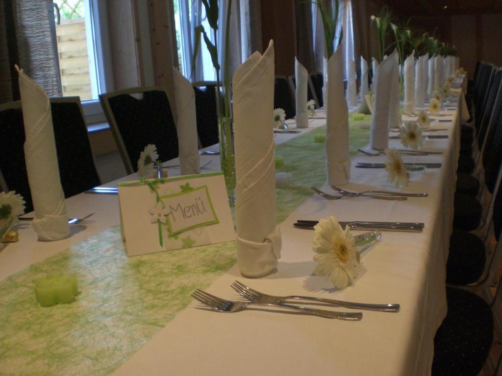 Landhotel Loewen Blumberg Εξωτερικό φωτογραφία